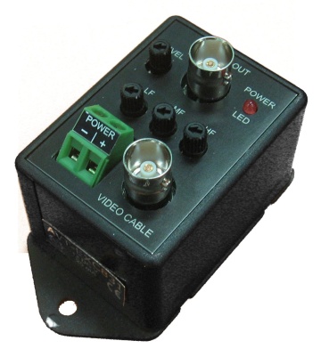 AVT-EXC871 - Усилитель видеосигнала